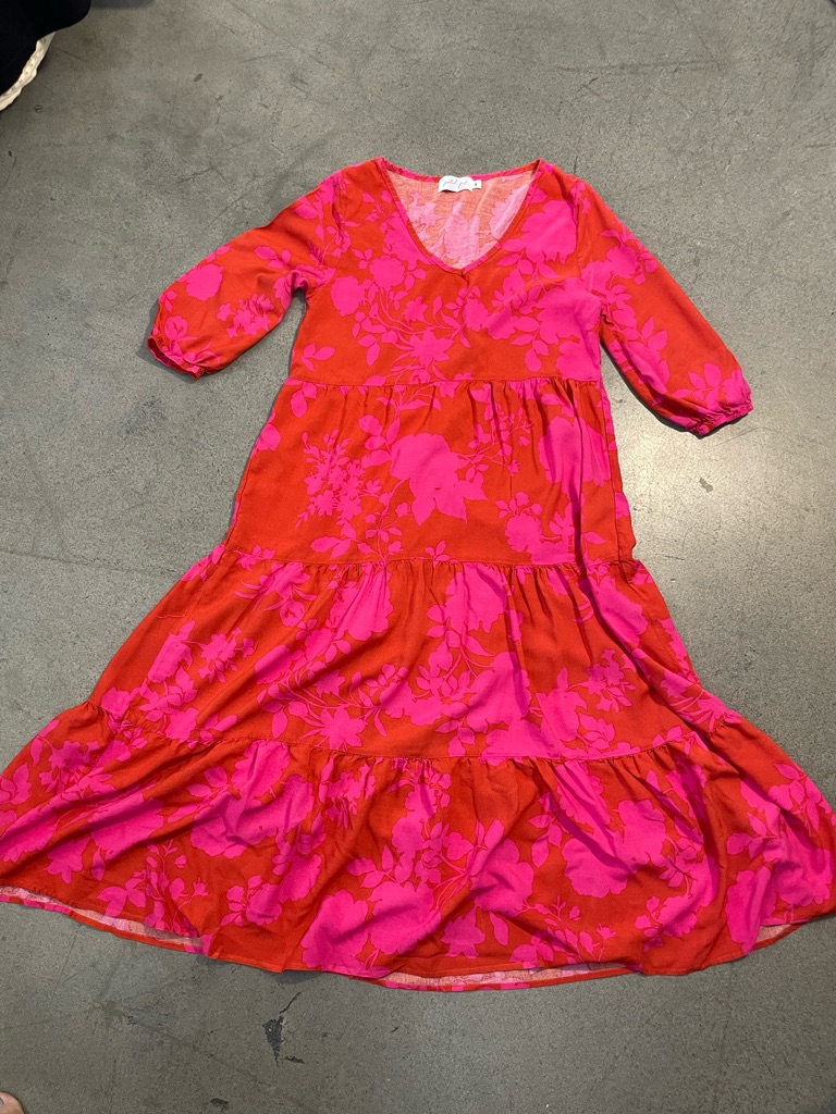 Petal & Pup Red & Hot Pink Floral Tiered V-Neck Dress Size S